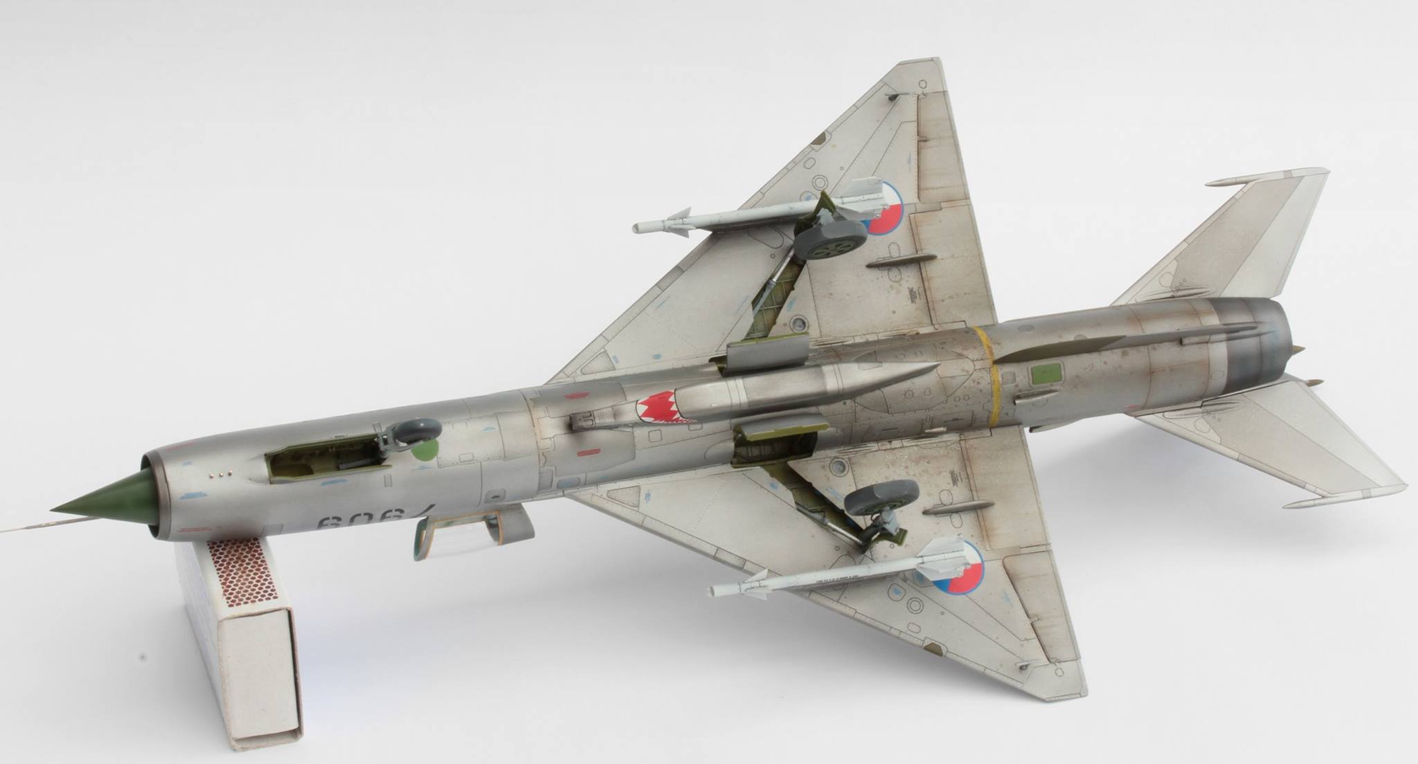 MIG-21 BIS - Model Aces