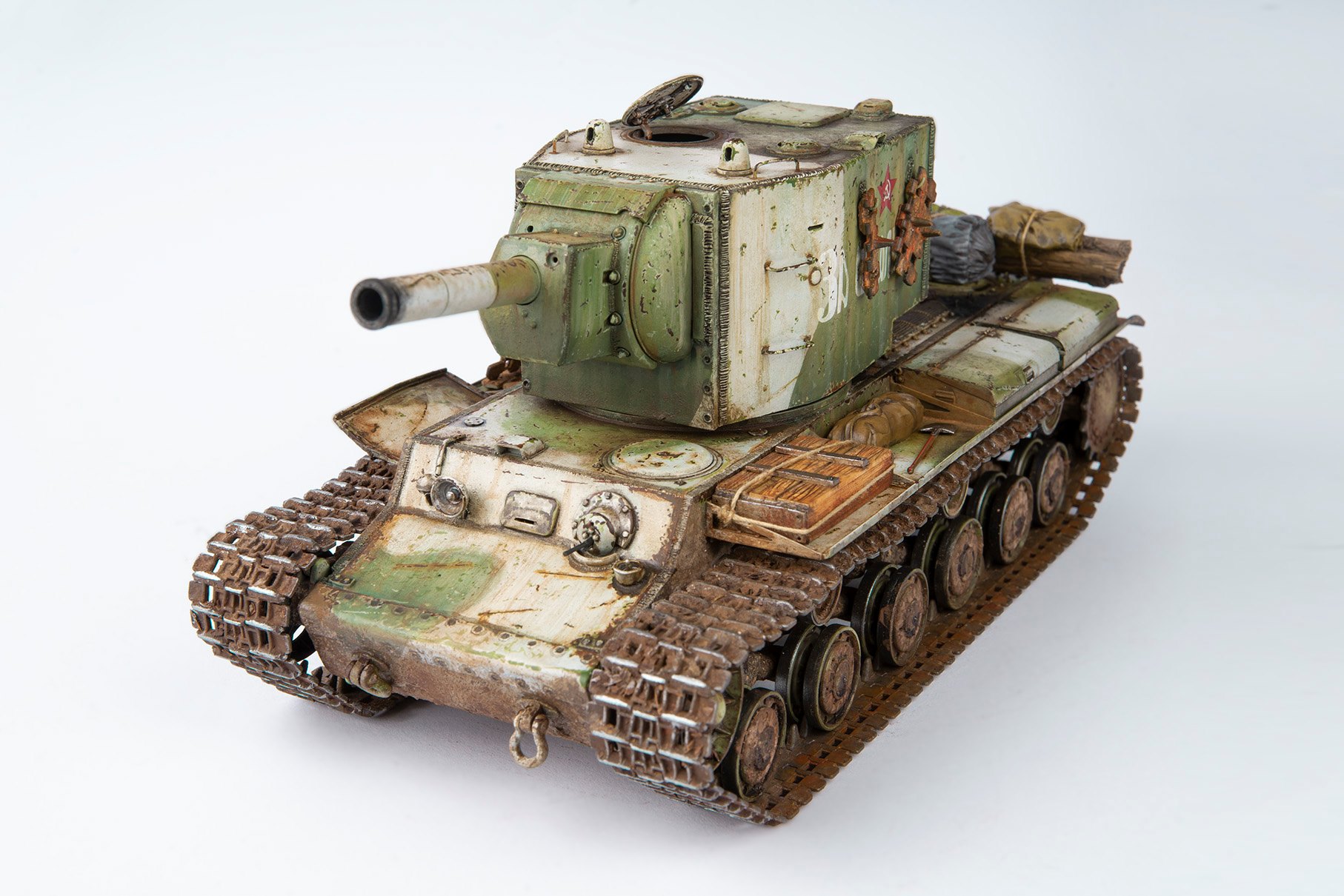 KV-2 - Model Aces